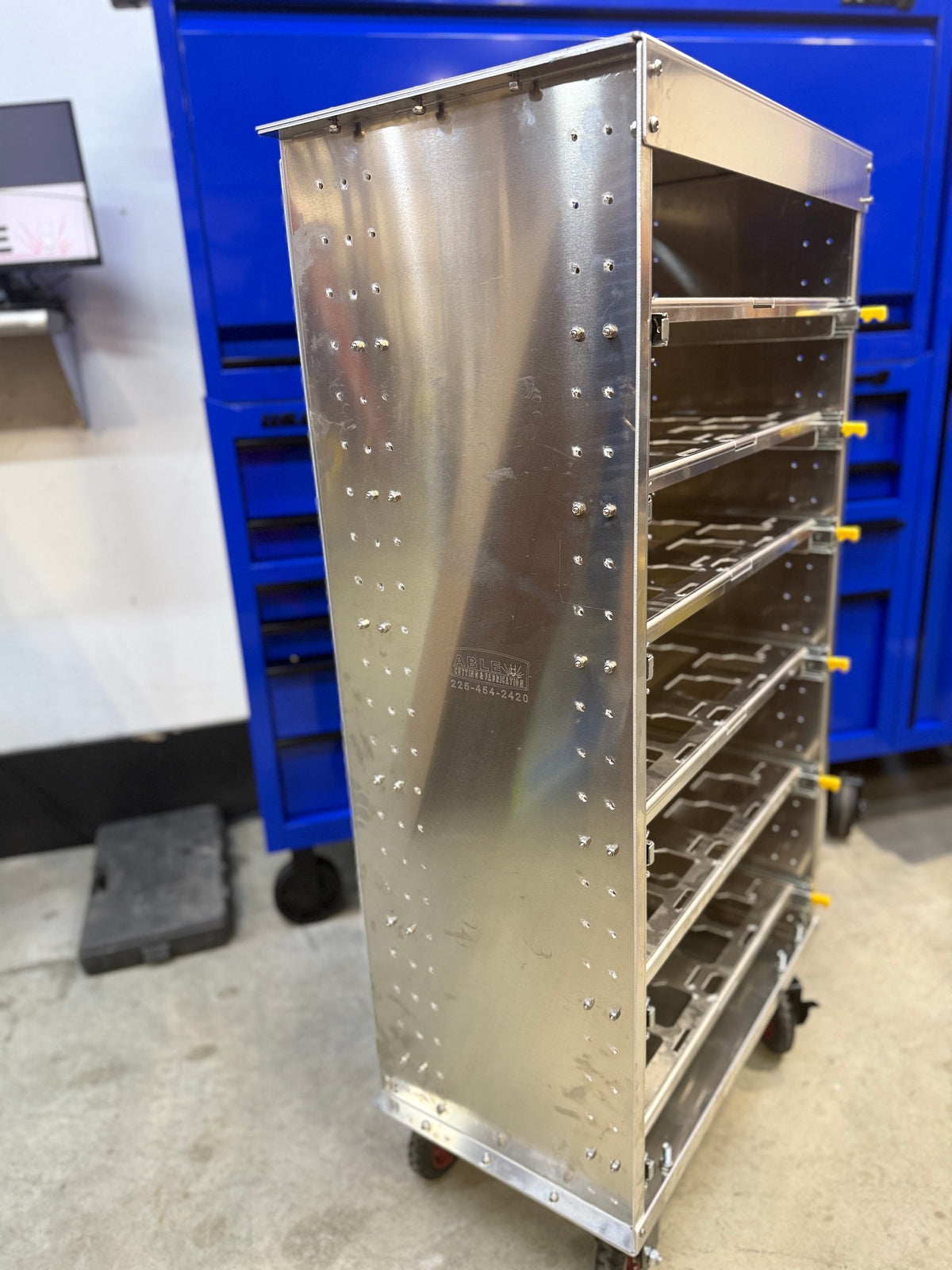 THE ROVER – Mobile Aluminum Tool Rack, Compatible with Milwaukee® PACKOUT™