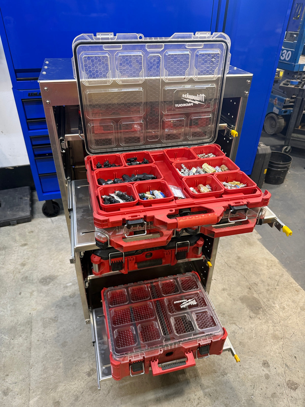 THE ROVER – Mobile Aluminum Tool Rack, Compatible with Milwaukee® PACKOUT™