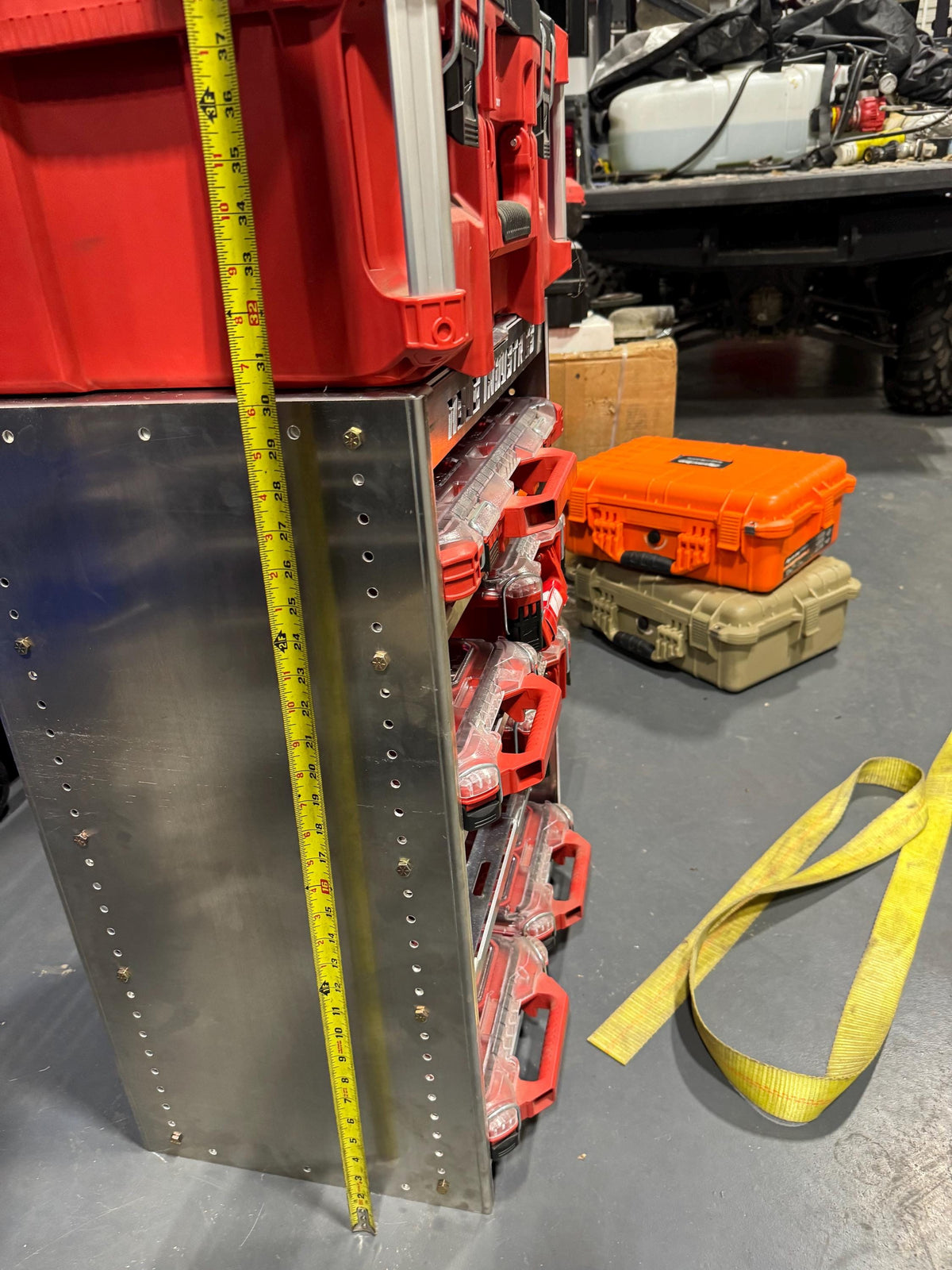 THE CORE – Narrow Aluminum Tool Rack, Compatible with Milwaukee® PACKOUT™ Organizers