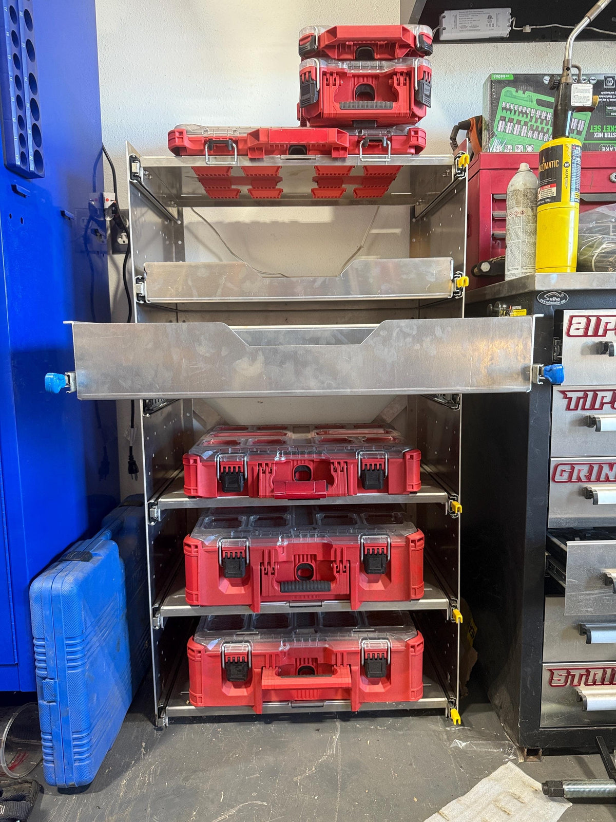 PACKOUT™-Compatible Aluminum Slide-Out Shelf Replacement